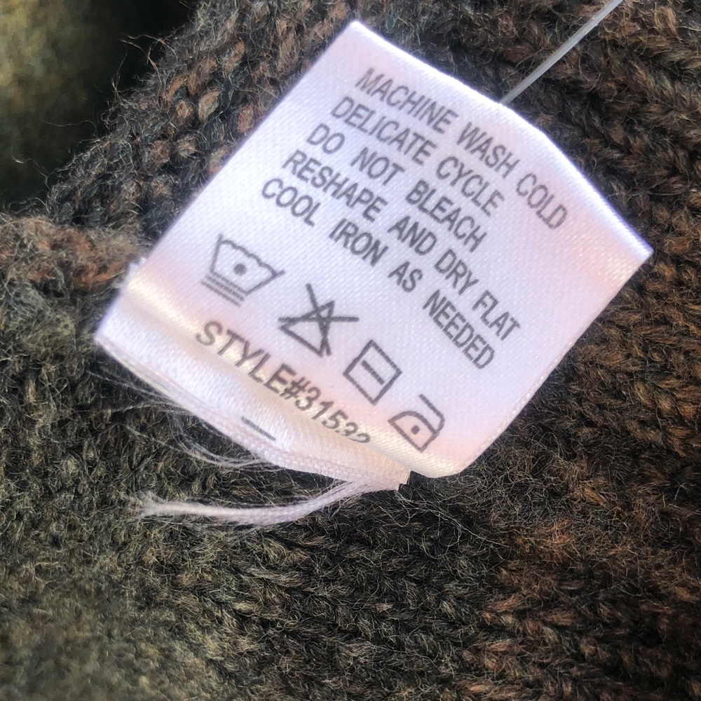 One Girl Who by Anthropologie Mult-Color Cardigan - Picture 10 of 13